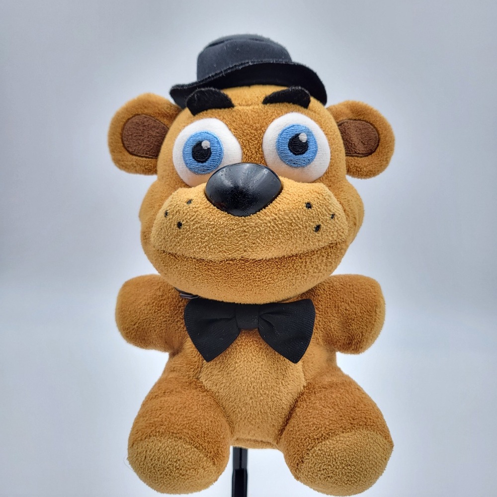Five Nights at Freddy's‎ Freddy Fazbear Plush Brown Bear Hat Bow Tie Funko FNAF